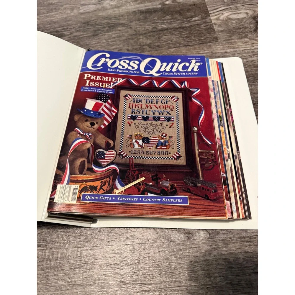 Vintage CrossQuick‎ Cross Stitch Lovers Magazine Lot Premier Issue 1989 Binder